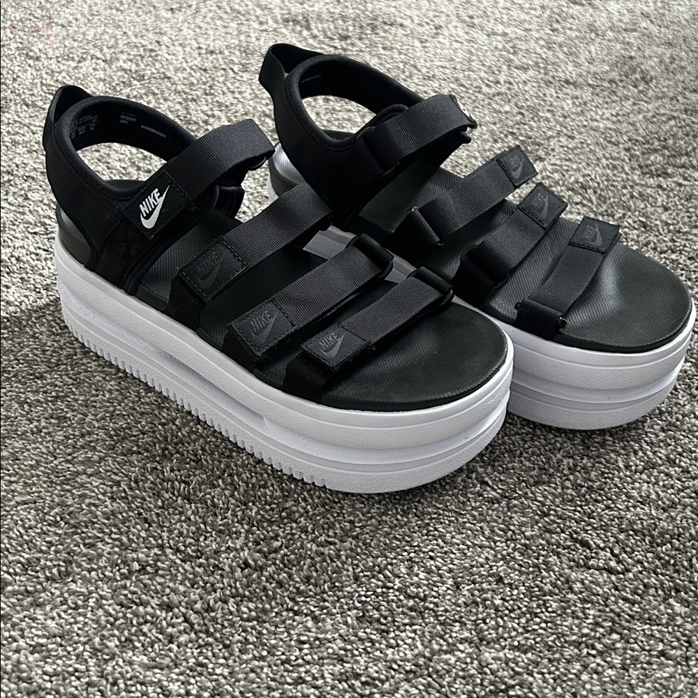 Nike Women's Black and White Platform Sandals